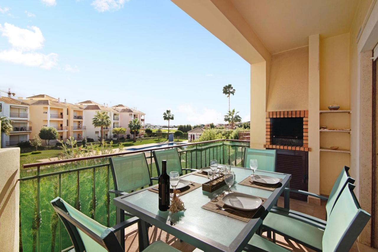 Columbus Beach Apartment Quarteira Exterior photo
