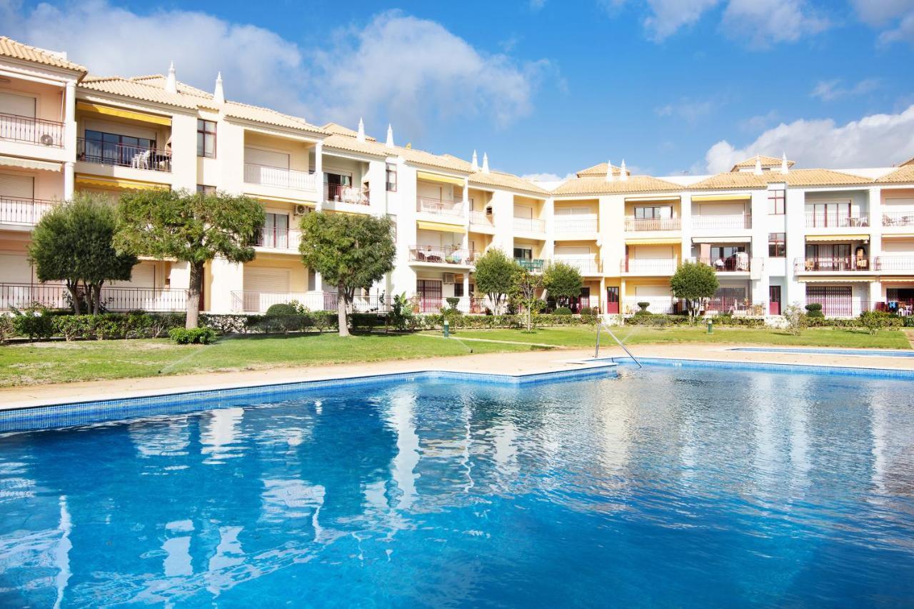 Columbus Beach Apartment Quarteira Exterior photo