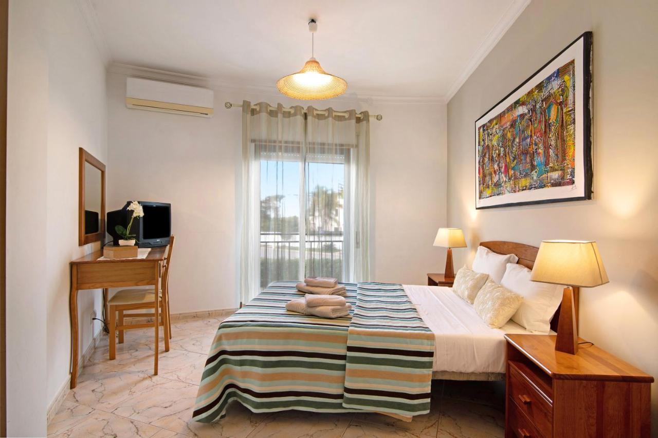 Columbus Beach Apartment Quarteira Exterior photo
